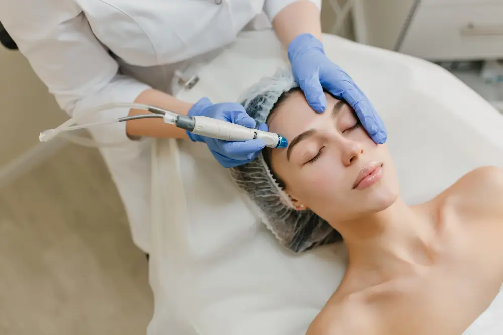 does semaglutide make you sensitive to smells Let’s talk hyperosmia—a weird, under-discussed side effect some people are  reporting on GLP-1 meds., You’re not alone if smells suddenly feel stronger  (and more overwhelming) on semaglutide or